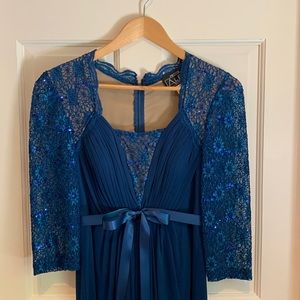 Petite Alex Evenings, blue, formal dress size 4P.